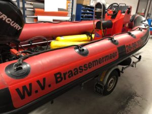 registratienummer uit hypalon gesneden